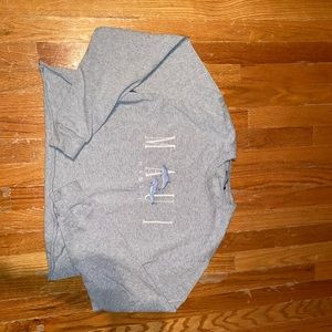 Brandy Melville crop long sleeve Maui Hawaii